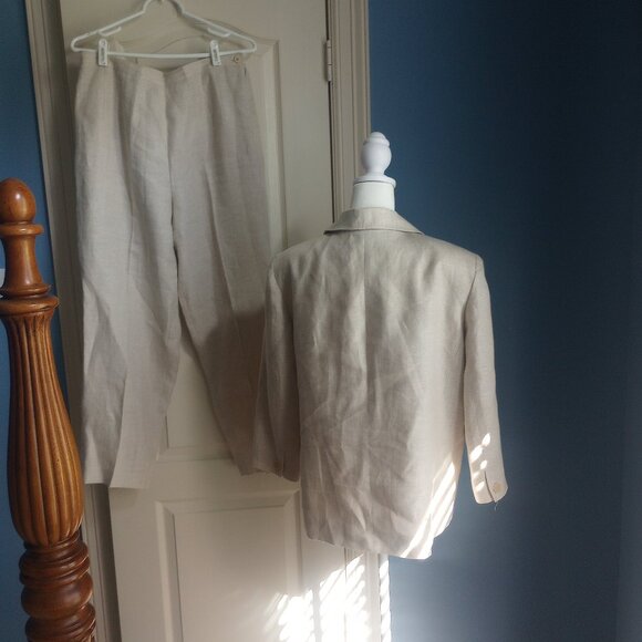 Talbot Linen 2pc Cream Color Suit - Picture 4 of 5